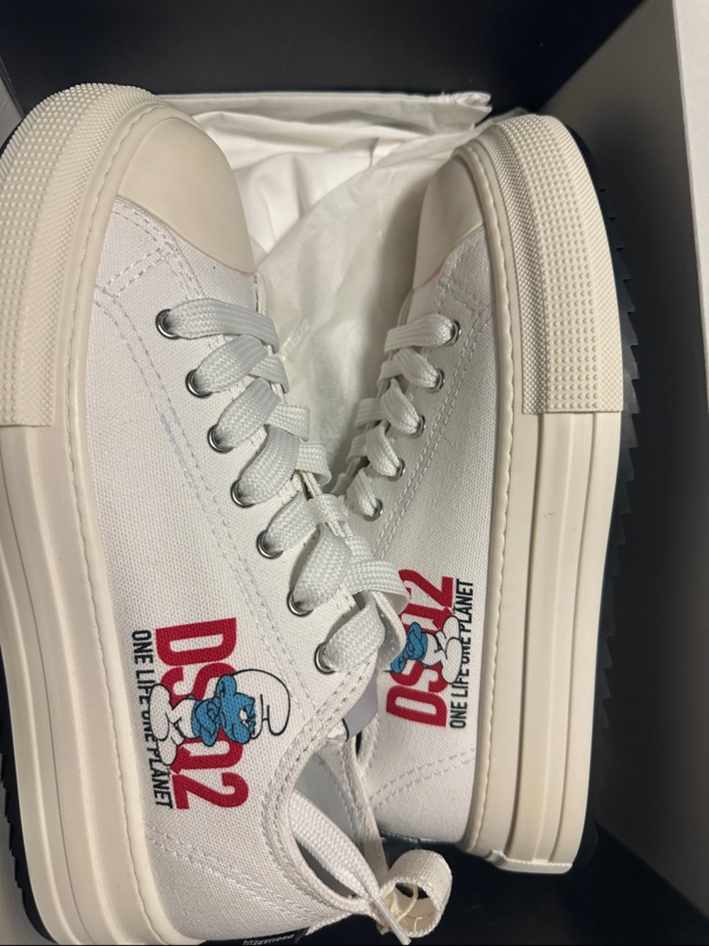 DSQUARED2 White Canvas Low-Top Sneakers with Red Logo